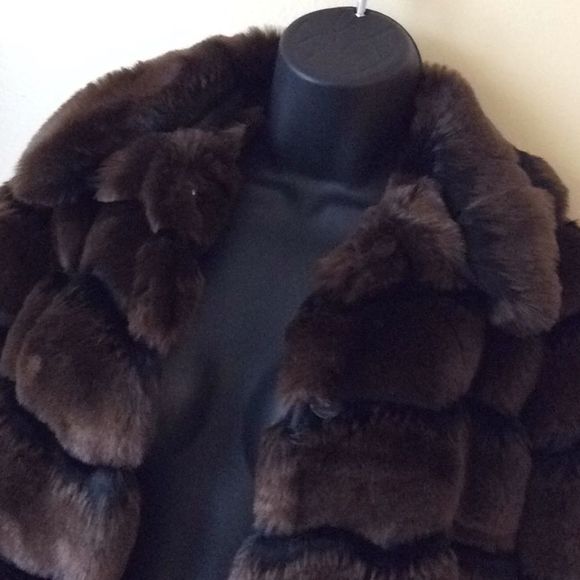 💞INC International concept 💞faux fur - Picture 3 of 8